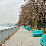 Colorful By The Danube ---free Parking--- Appartement *