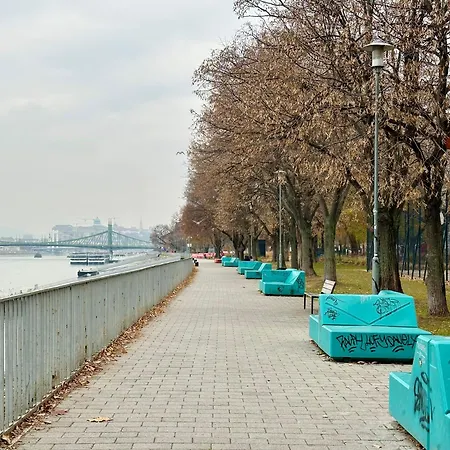 Colorful By The Danube ---free Parking--- Appartamento *