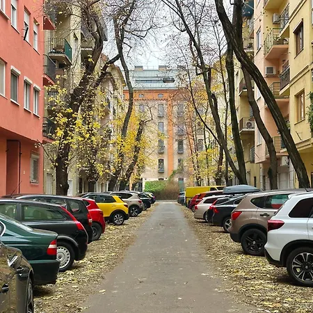 Colorful By The Danube ---free Parking--- Апартаменты