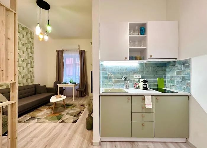 Colorful By The Danube ---free Parking--- Apartament